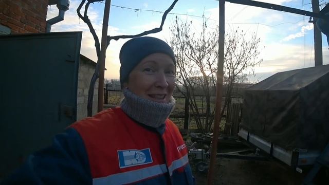 ПЕРЕЕХАЛИ НА КУБАНЬ. ОБРЕЗАЕМ ВИНОГРАД. смотреть онлайн