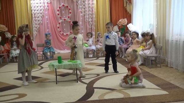 Утренник, посвященный 8 марта в старшей группе смотреть онлайн
