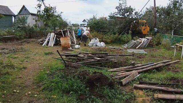 Дача. Новый проект. Часть 4 How to clear an overgrown backyard - TIMELAPSE смотреть онлайн