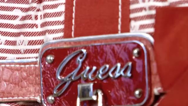 GUESS Accessories - Spring / Summer 2011 смотреть онлайн