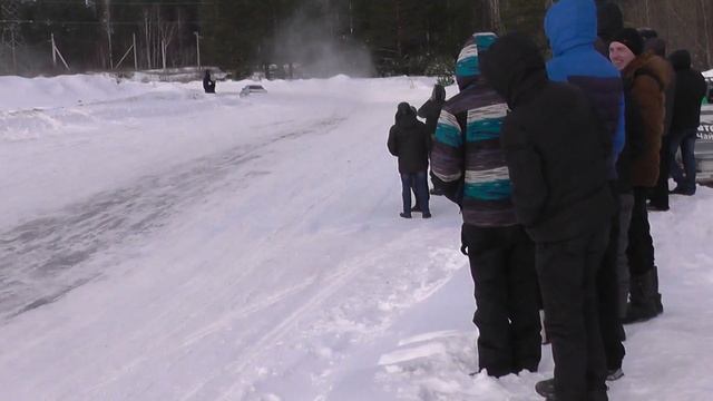 Рождественские гонки 09,01,2016 смотреть онлайн