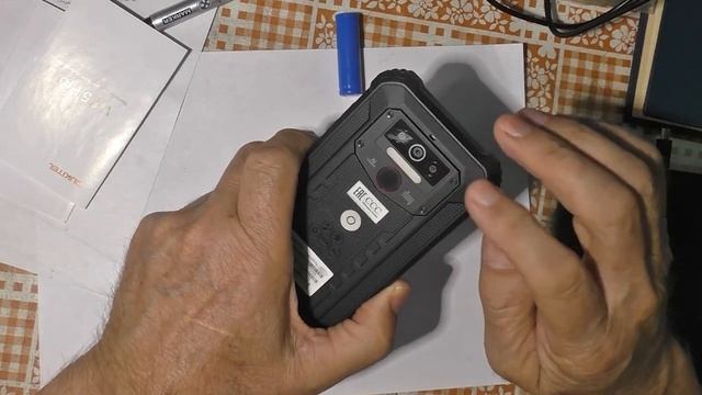 Телефон для туризма,рыбалки,охоты Oukitel WP5 Pro смотреть онлайн