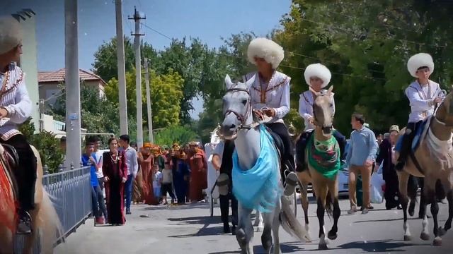 Türkmen bedewli toý. Свадьба с туркменским конём смотреть онлайн