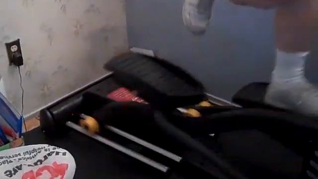 SOLE Elliptical Noise