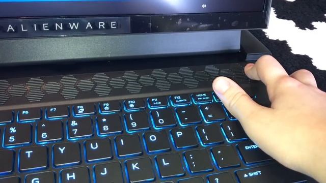 Ailienware m15 r3 unboxing смотреть онлайн