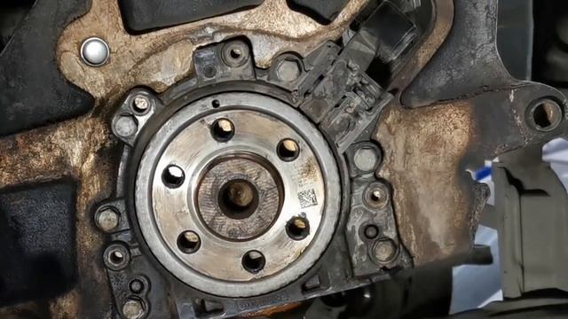 POR QUE AL ACELERAR EL AUTO HACE EXPLOSIONES - QUE CAUSA LAS CONTRA EXPOSIONES Y JALONEOS EN MOTOR смотреть онлайн