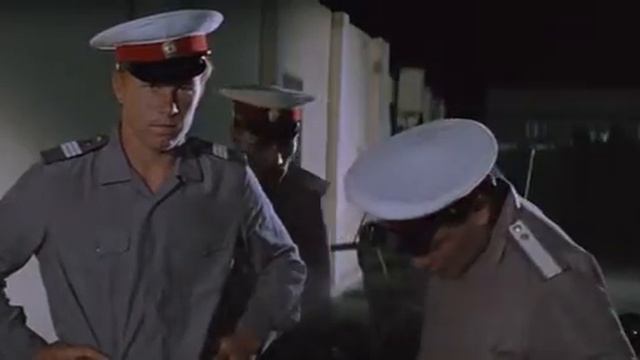 на его месте  должен быть я