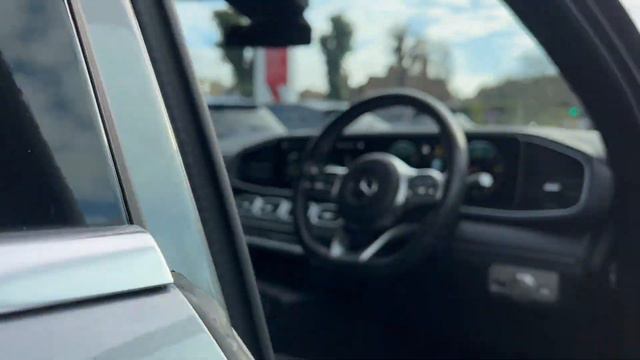 Mercedes-Benz Gle Class 2.9 GLE400d AMG Line (Premium) G-Tronic 4MATIC Euro 6 (s/s) 5dr (7 Seat) смотреть онлайн