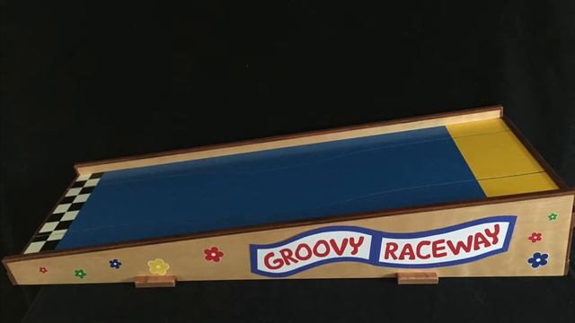 Groovy Racers смотреть онлайн