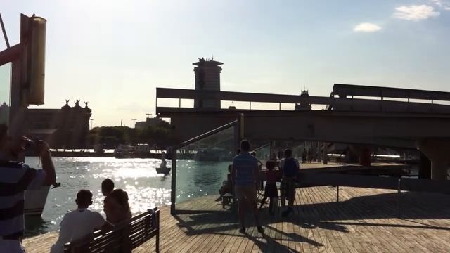 Port Vell, Barcelona, Spain (bridge) смотреть онлайн