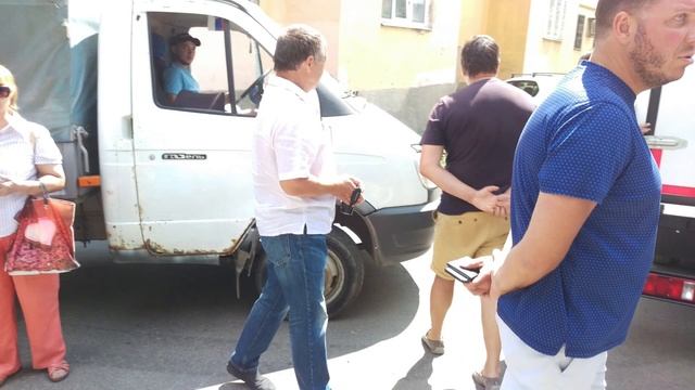 Самара Гаражи сносят так, что щепки летят смотреть онлайн