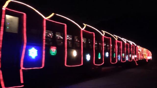 [HD] NCRy 2015 Train of Lights Series: Night in the Canyon (12/09/15) смотреть онлайн