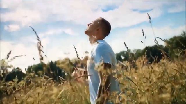 Официальный клип песни - Сердцеедка смотреть онлайн