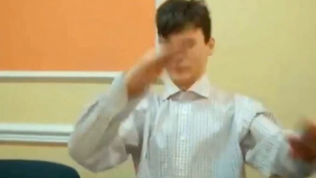 Танец ботана, под разные песни?? смотреть онлайн