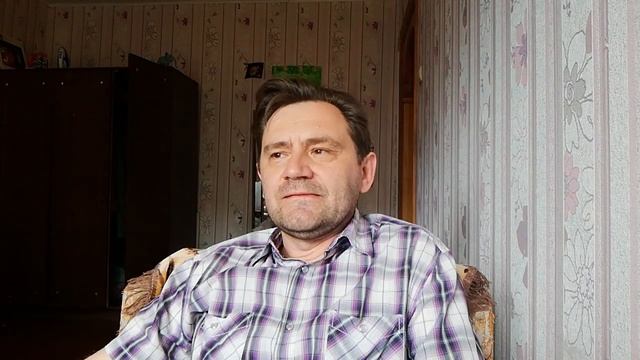 Чем поэзия отличается от других искусств и одно стихотворение Андрея Чемоданова смотреть онлайн