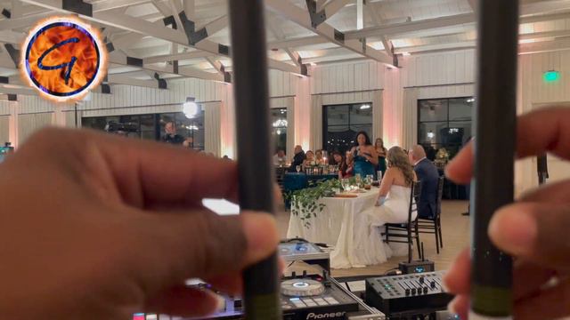 Shure QLX D With No Antennas??? смотреть онлайн