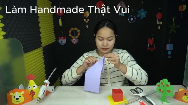 hướng dẫn gấp chiếc quạt giấy đa sắc cực đơn giản | Làm Handmade Thật Vui смотреть онлайн