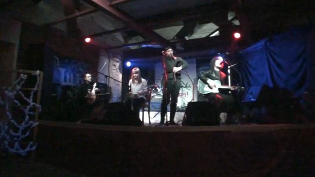 Уличные Артисты (РГГУ) - Sweet Dreams (Annie Lenox Cover).MTS смотреть онлайн