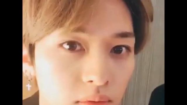 Что не так с Ли Минхо ? | Lee Know | Lee Minho | Stray Kids guide ( nope ) | Stray Kids moments смотреть онлайн