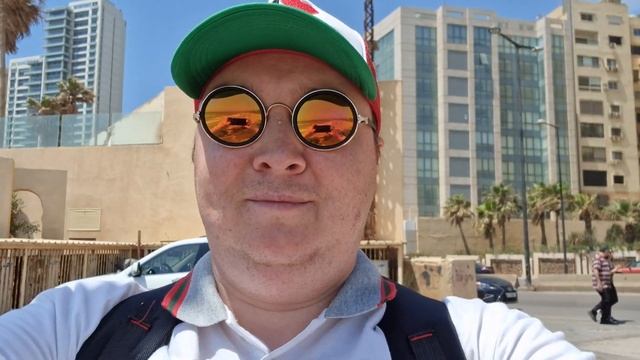 Средиземноморский пляж в Бейруте смотреть онлайн