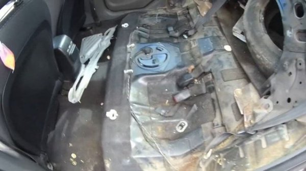 Как Открыть Багажник Ниссан Альмера Классик если Порвался тросик