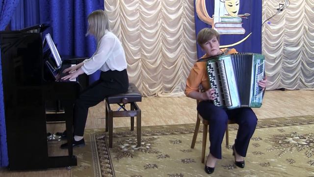"МОЛДАВСКАЯ РАПСОДИЯ" исп. Мельник Ирина и Ольга смотреть онлайн