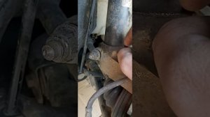 Снятие переднего амортизатора или передней стойки фольксваген джетта 6, пассат 7, Volkswagen Jetta