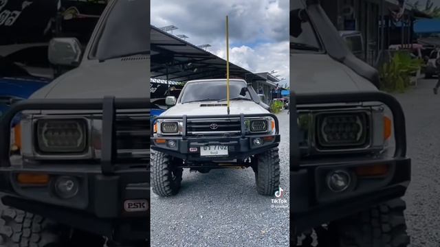 Toyota LN 4x4 смотреть онлайн