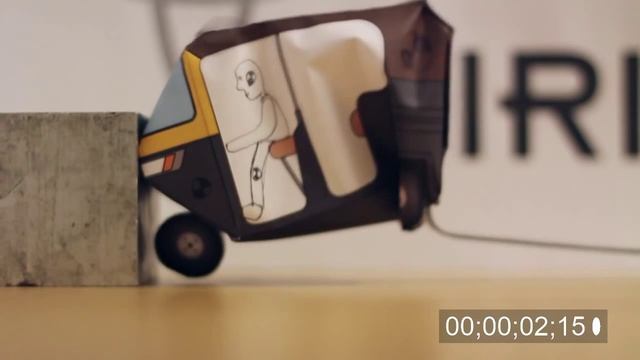 Frontal impact crash test of auto rickshaw смотреть онлайн