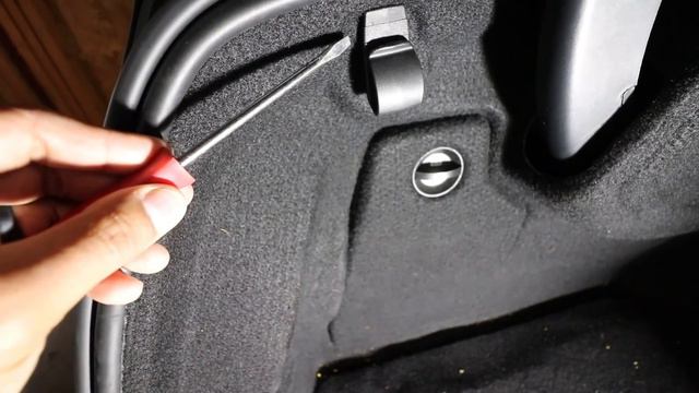 World's first Mercedes-Benz C-Class Dynamic Rear Tail Lights! смотреть онлайн
