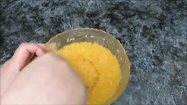 ???КАК освободить икру от пленки??? быстро и легко посолить???Икра лосося смотреть онлайн