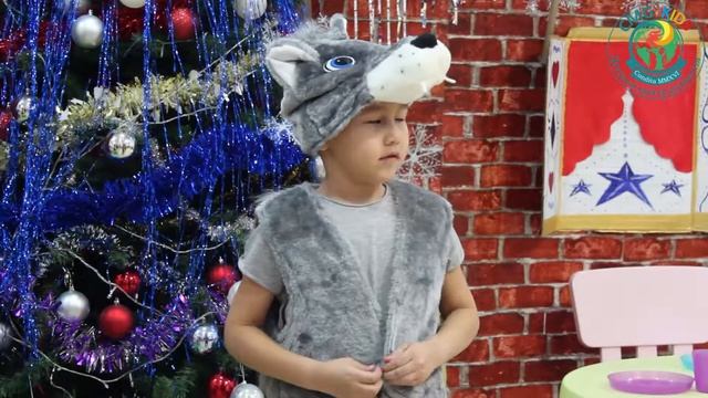 Новогодний утренник: Старшая группа смотреть онлайн