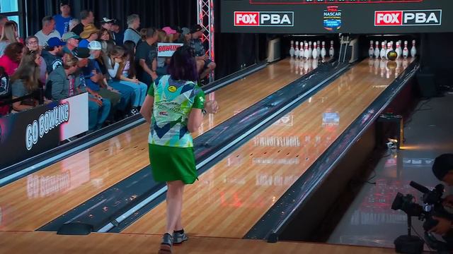Friday Five - 2024 PBA All-Star Weekend Moments смотреть онлайн