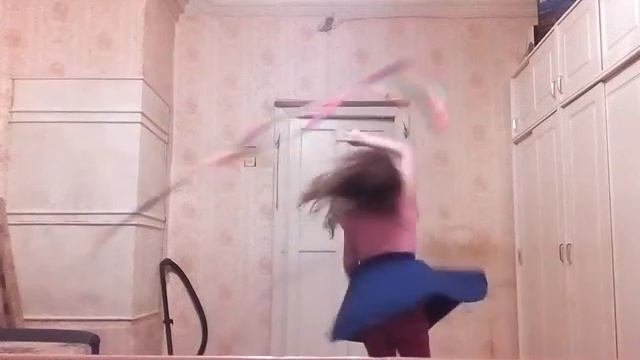 Танец под песню красной шапочки смотреть онлайн
