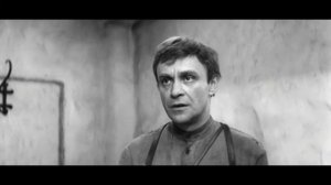 "служили два товарища"