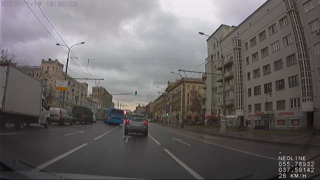 Neoline G-Tech X53 - пример дневной съемки, передняя камера