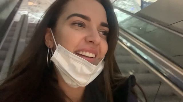 НЕ ХВАТИЛО МЕСТ НА РЕЙСЕ? ВЛОГ || ОВЕРБУКИНГ АВИАКОМПАНИИ ПОБЕДА ✈️|| ЗАСЕЛИЛИ В ГОСТИНИЦУ смотреть онлайн