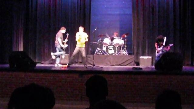 Intro & Progression Is Regression смотреть онлайн