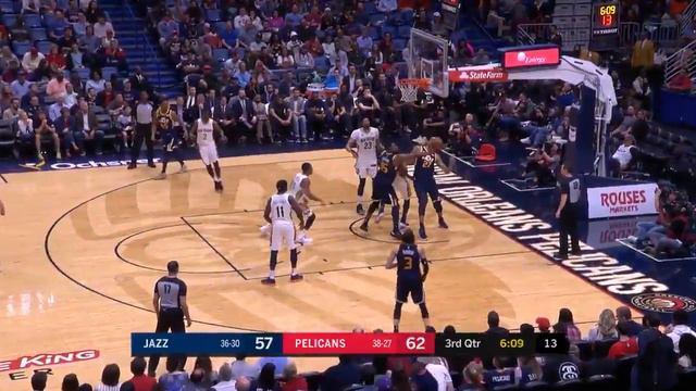 Emeka Okafor joins Anthony Davis at the block party смотреть онлайн