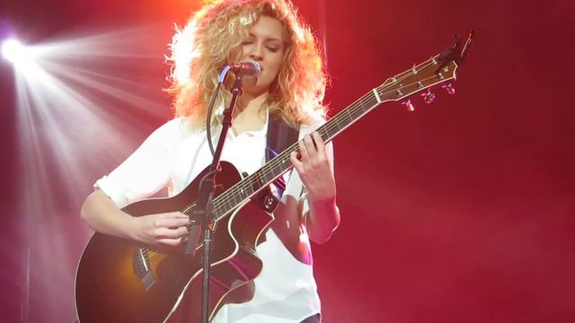 "Blackbird" cover by Tori Kelly - Toronto, ON смотреть онлайн