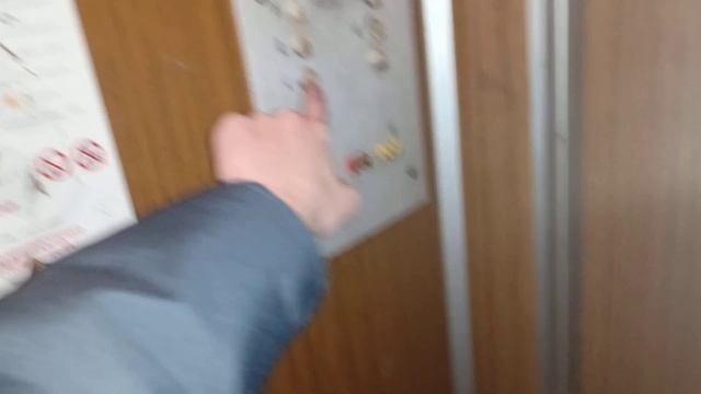 2-й подъезд // КМЗ 1992 // Московская 101А (г. Чехов) смотреть онлайн