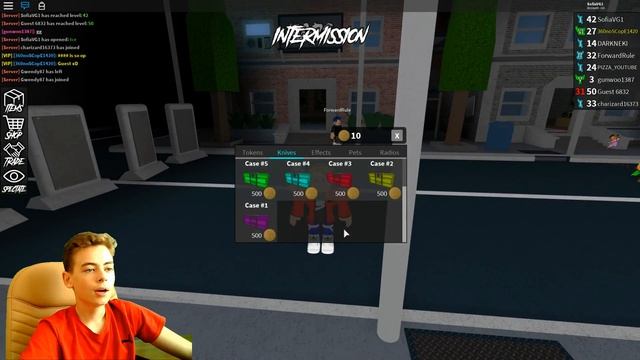 РОБЛОКС СРАЖАЕМСЯ ДРУГ ПРОТИВ ДРУГА Детский летсплей В ИГРЕ смотреть онлайн