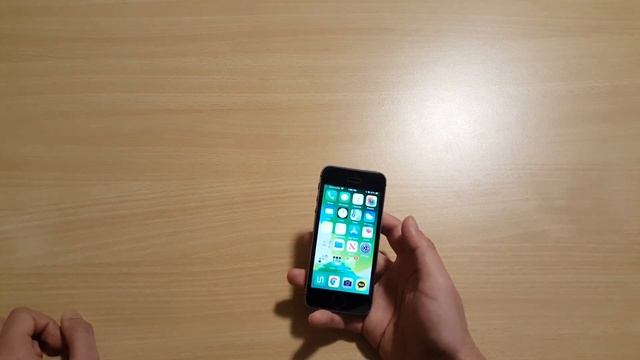 [Exhibit] iPhone SE 2nd Gen. is out!! Is iPhone SE (1st Gen) worth it in 2020? смотреть онлайн