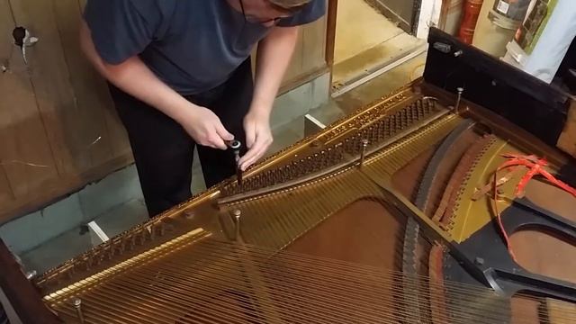 130 Year Old Piano Rebuild - Part 17 - Removing Strings & Pins смотреть онлайн
