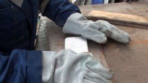 Плавим цинк делаем гранулы  we melt zinc we do granules