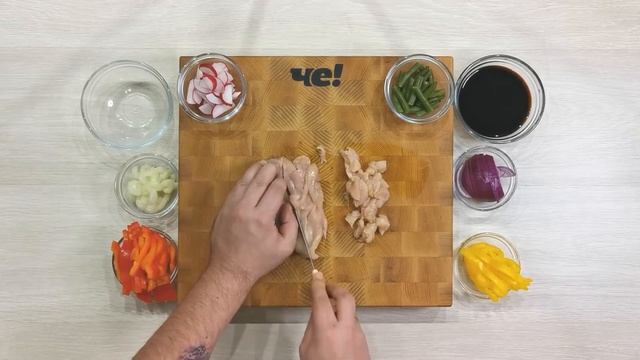 ФУНЧОЗА С КУРИЦЕЙ И ОВОЩАМИ. СТЕКЛЯННАЯ ЛАПША С МЯСОМ. АЗИАТСКАЯ КУХНЯ смотреть онлайн