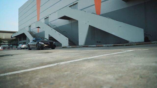Metallic Midnight Gold - Mercedes C43 AMG [ 4k ] смотреть онлайн