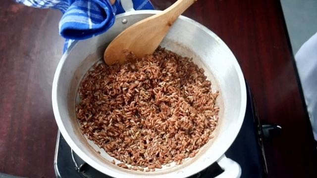 5 TIPS COOKING perfect RED RICE - tender - Using a pot || Perfect red rice recipe смотреть онлайн