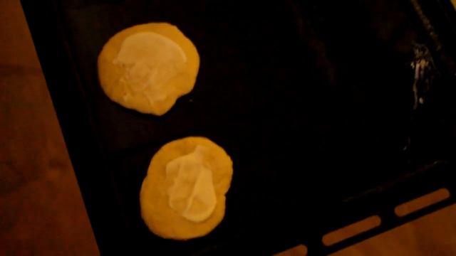 Как испечь мини пиццу или смаженку. смотреть онлайн