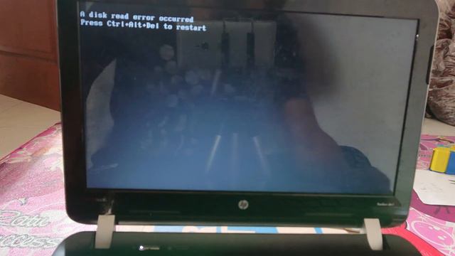 Bagaimana Cara Mengatasi A Disk Read Error Occured | Saat Instal Ulang смотреть онлайн